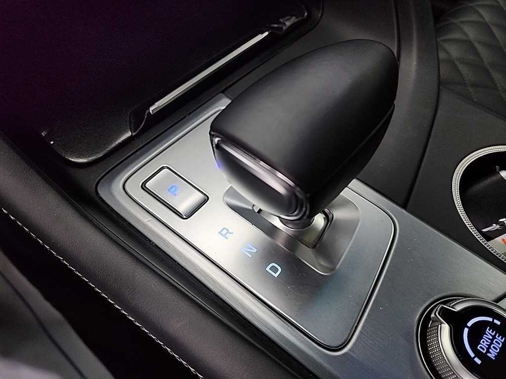 Genesis G70 - Vista 11