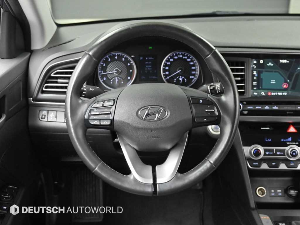 HYUNDAI Avante 2019 Gris - Importación desde Corea - HF Imports Iquique - Foto 15