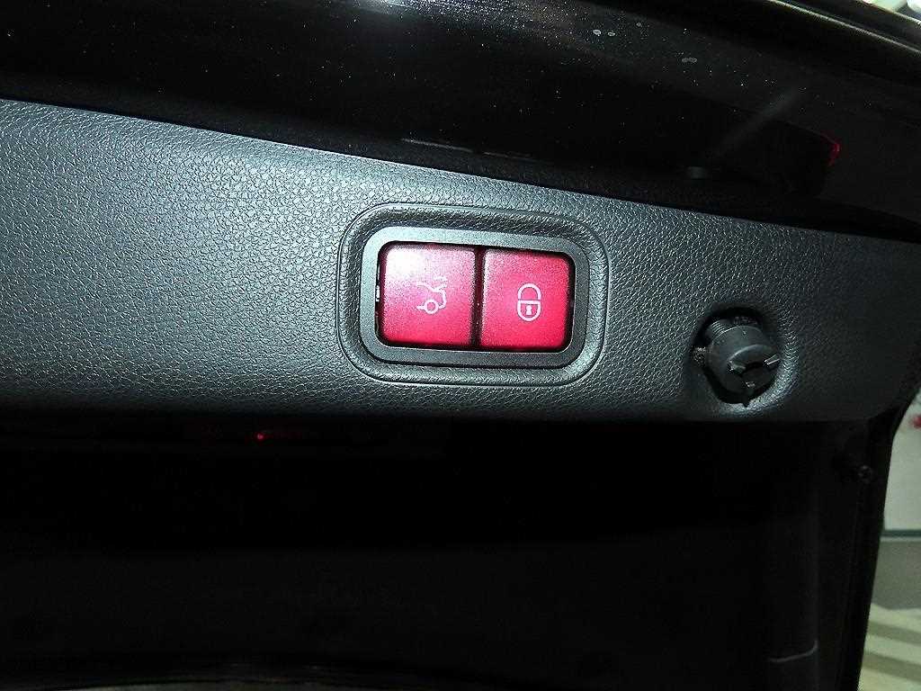 Mercedes Benz E class 2020 Negro - Importación desde Corea - HF Imports Iquique - Foto 18
