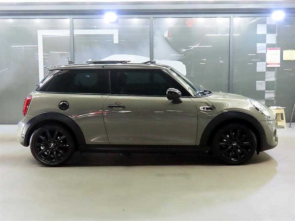 Mini Cooper - Vista 3