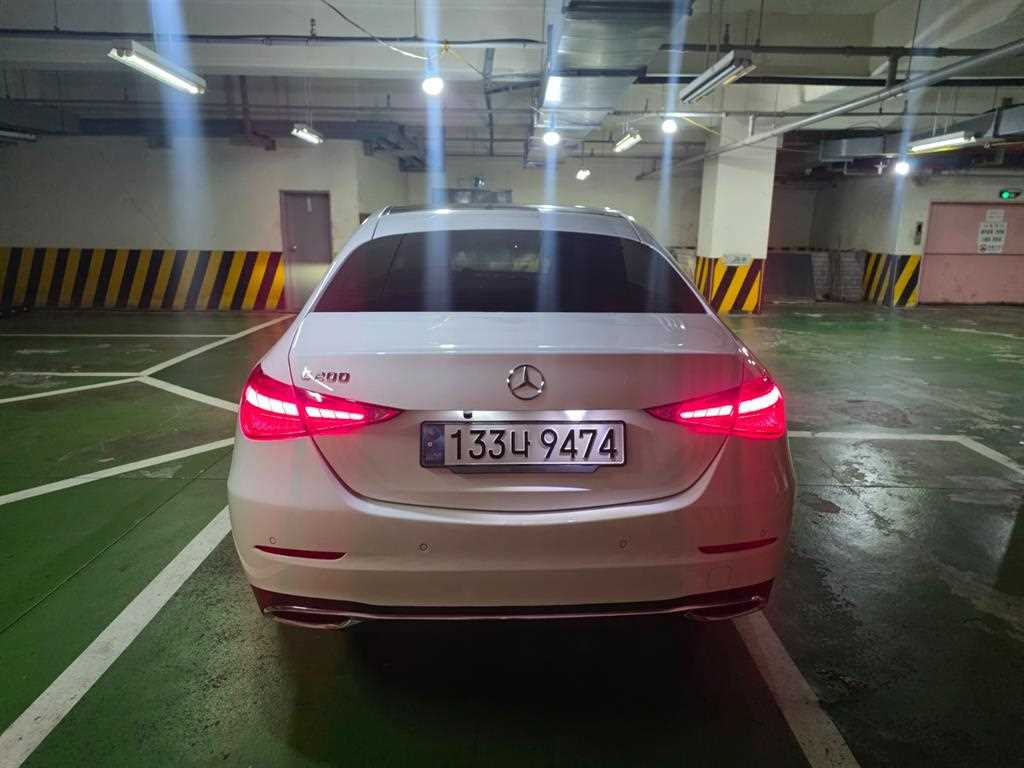 Mercedes Benz C Class - Vista 7