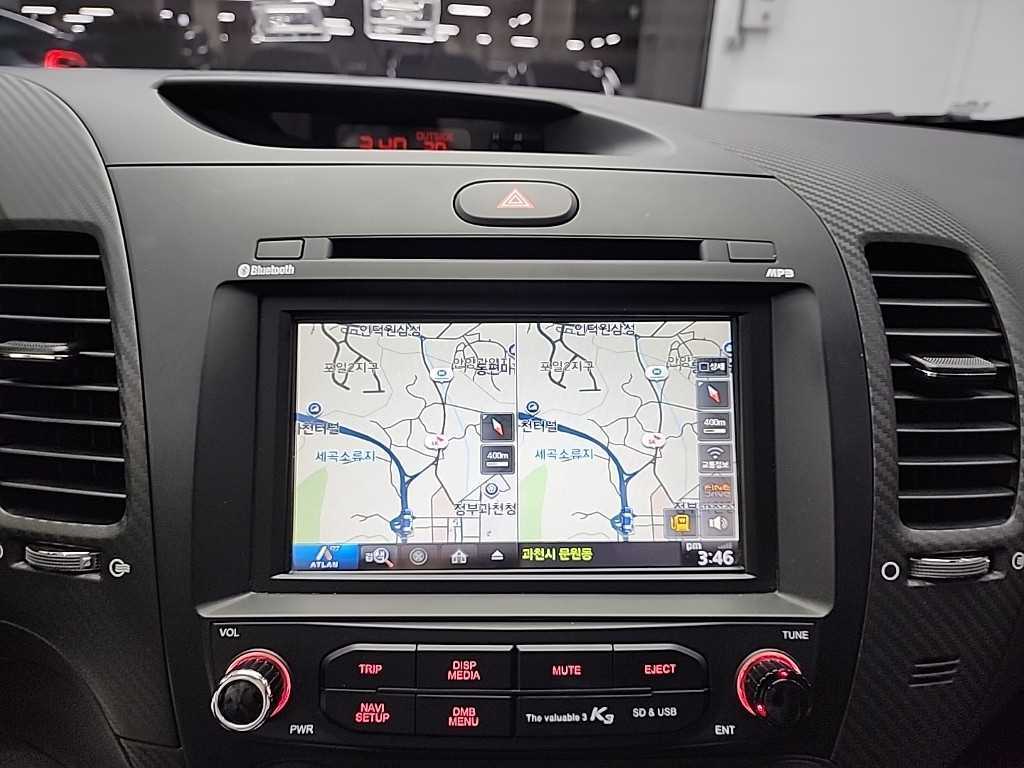 KIA K3 2015 Plateado - Importación desde Corea - HF Imports Iquique - Foto 16