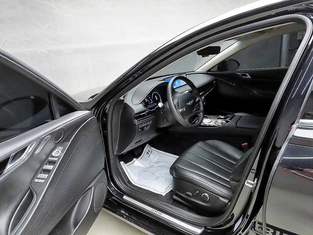 Genesis G80 - Vista 7