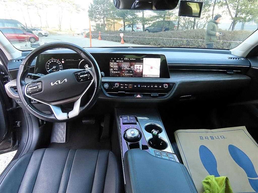 KIA K8 - Vista 9