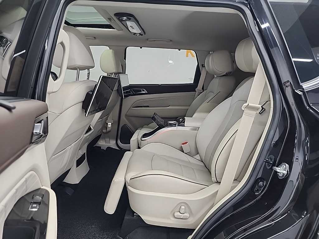 Ssangyong Rexton 2024 Negro - Importación desde Corea - HF Imports Iquique - Foto 14