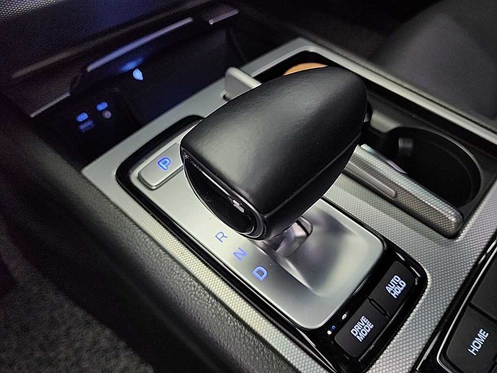 Genesis G80 - Vista 10