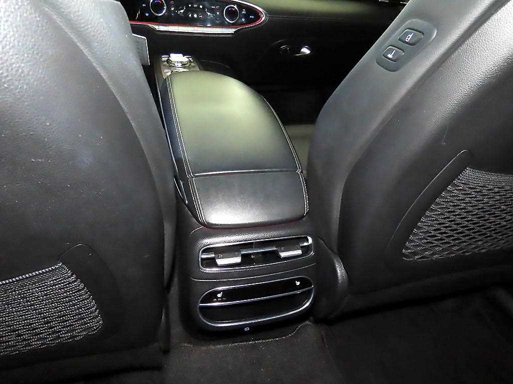 Genesis GV70 2021 Blanco - Importación desde Corea - HF Imports Iquique - Foto 16