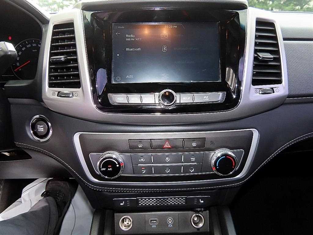 Ssangyong Rexton 2019 Gris - Importación desde Corea - HF Imports Iquique - Foto 16
