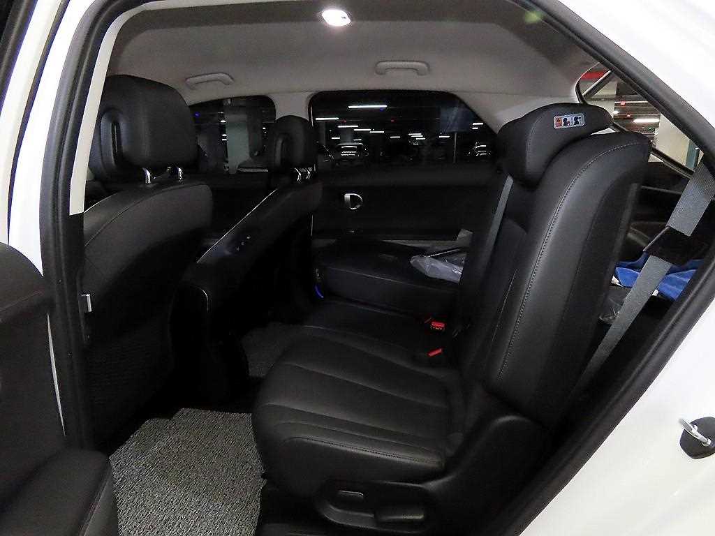 HYUNDAI Ioniq 5 - Vista 9