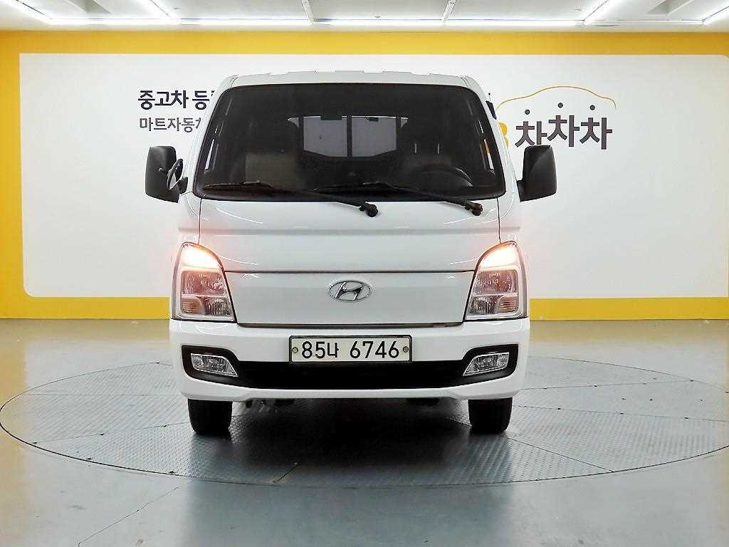 Small Truck Cargo (small) 2021 Blanco - Importación desde Corea - HF Imports Iquique - Foto 1