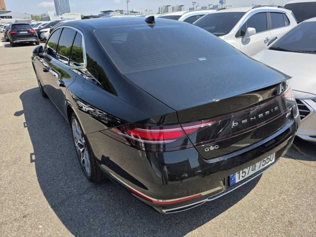 Genesis G90 - Vista 2