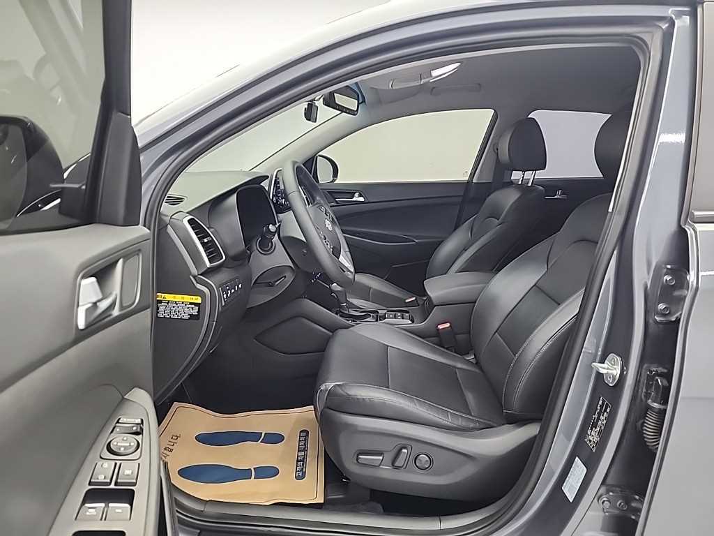 HYUNDAI Tucson 2019 Gris - Importación desde Corea - HF Imports Iquique - Foto 13