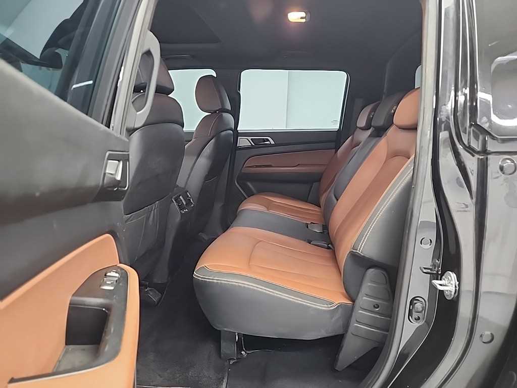 Ssangyong Rexton 2020 Negro - Importación desde Corea - HF Imports Iquique - Foto 14