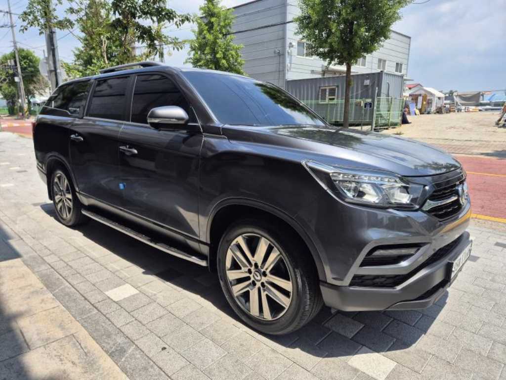 Ssangyong Rexton - Vista 2