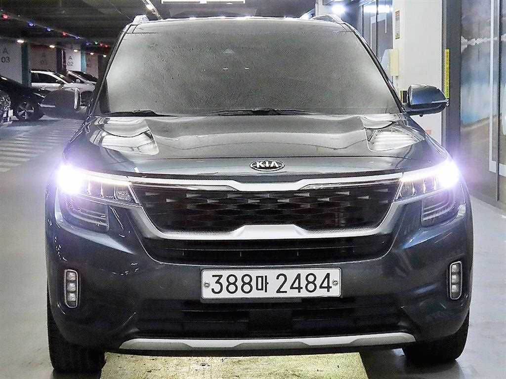 KIA Seltos - Vista 2