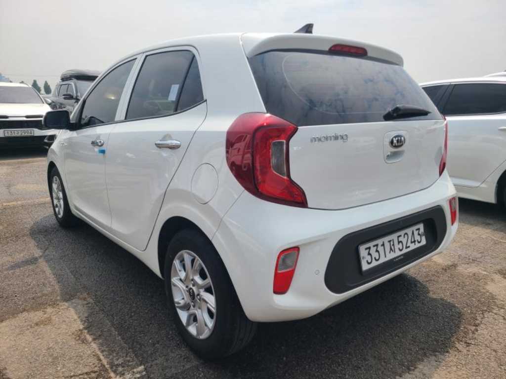 KIA Morning - Vista 6