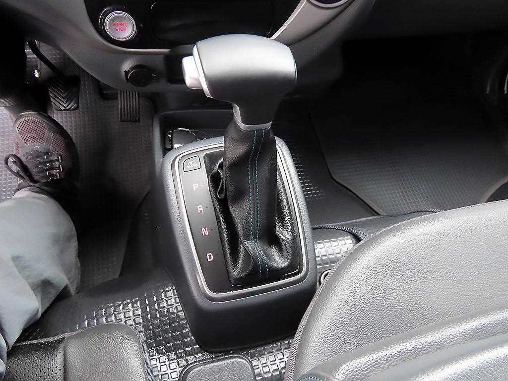 Small Truck Normal Box(High Deck) 2024 Blanco - Importación desde Corea - HF Imports Iquique - Foto 13