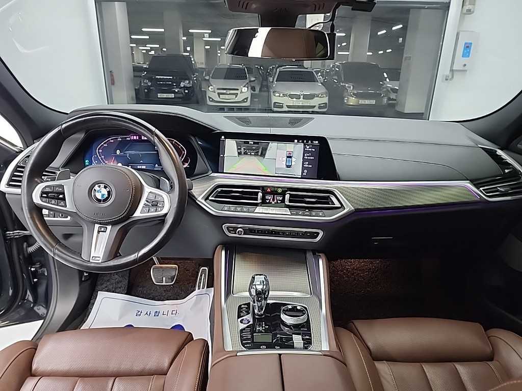 BMW X6 - Vista 9