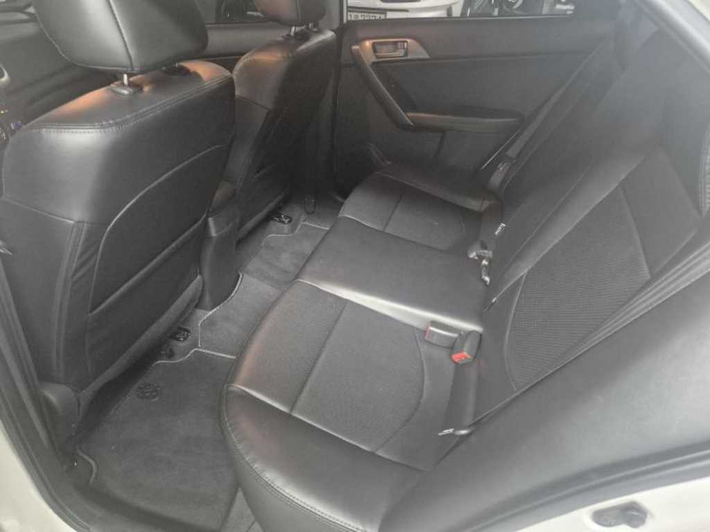 KIA Forte 2011 Blanco - Importación desde Corea - HF Imports Iquique - Foto 15