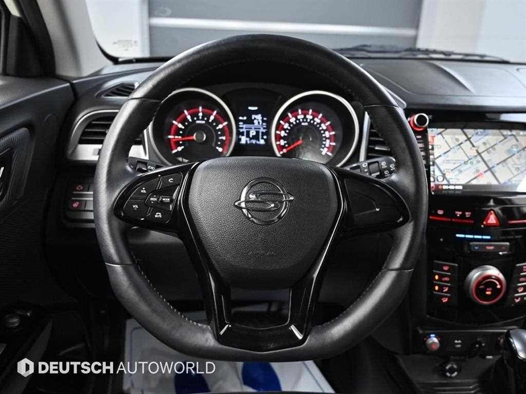 Ssangyong Tivoli 2016 Blanco - Importación desde Corea - HF Imports Iquique - Foto 15