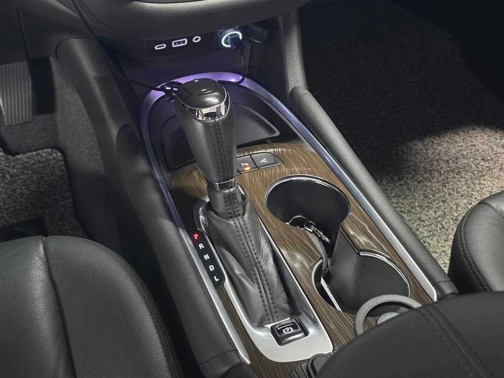 Chevrolet Malibu - Vista 11