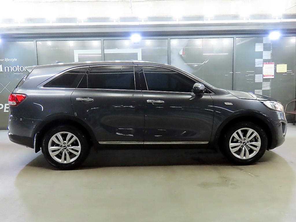 KIA Sorento - Vista 3