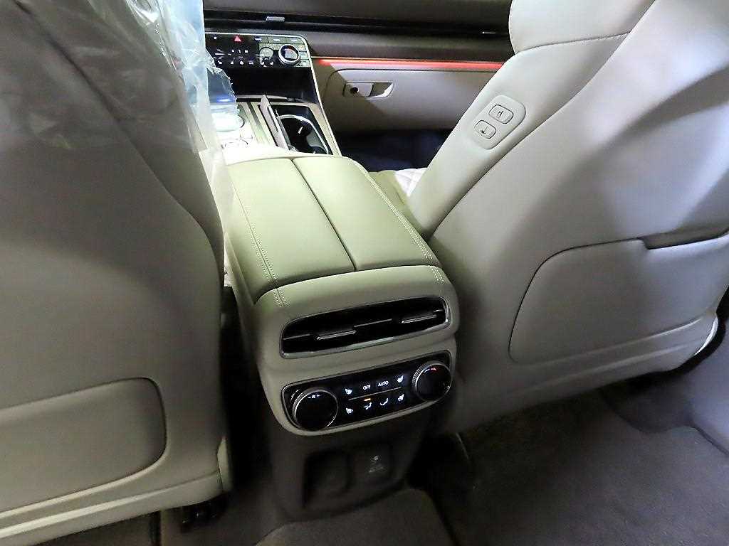 Genesis GV80 2022 Blanco - Importación desde Corea - HF Imports Iquique - Foto 16