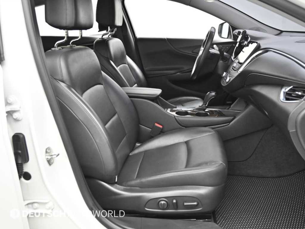 Chevrolet Malibu - Vista 12