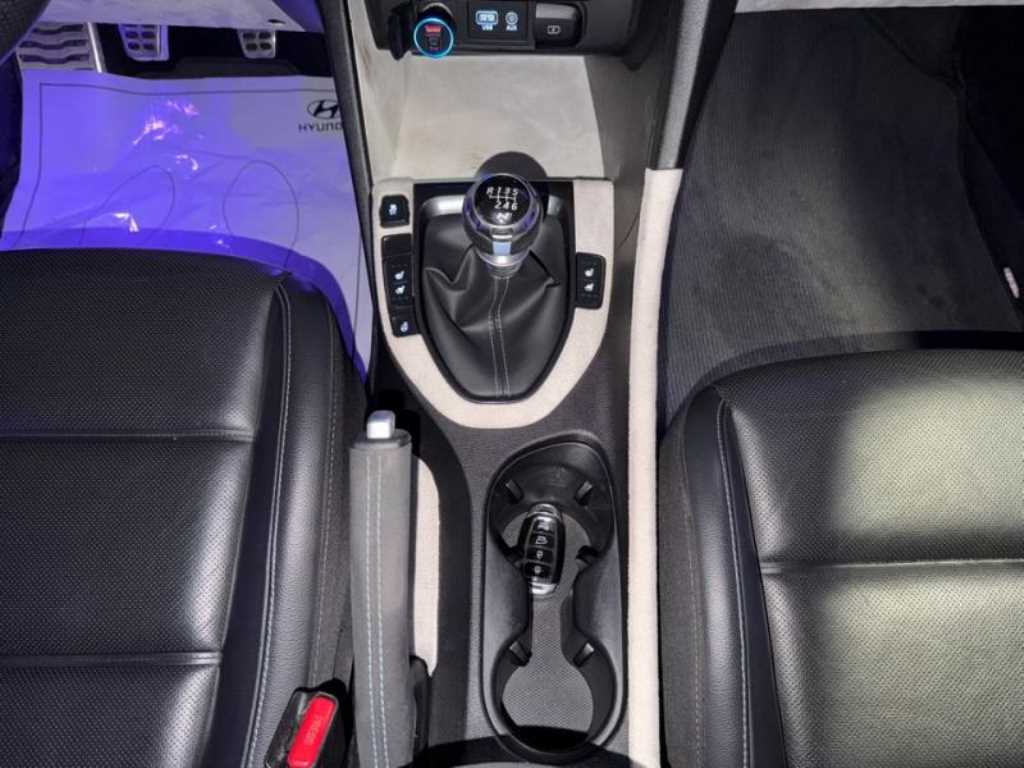 HYUNDAI Veloster 2018 skyblue - Importación desde Corea - HF Imports Iquique - Foto 13