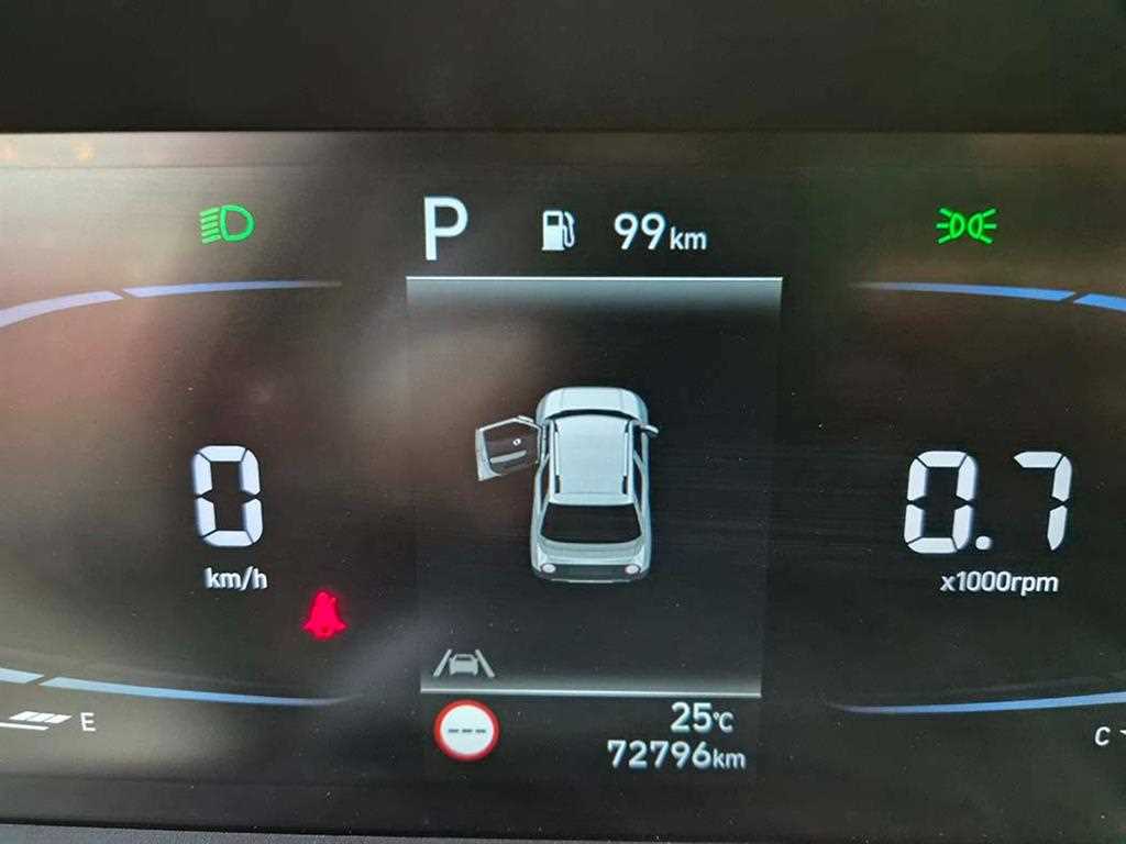 HYUNDAI Casper - Vista 11