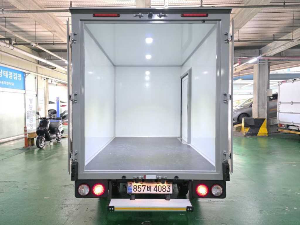 Small Truck Normal Box(High Deck) 2026 Blanco - Importación desde Corea - HF Imports Iquique - Foto 20