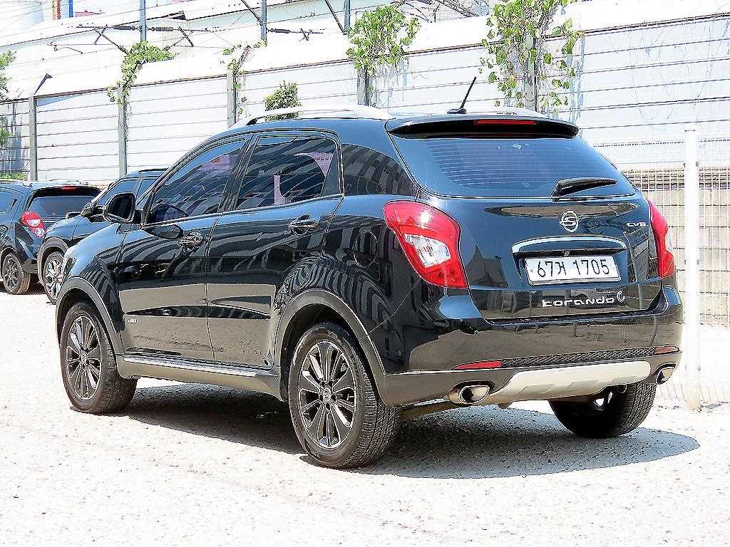 Ssangyong Korando - Vista 3