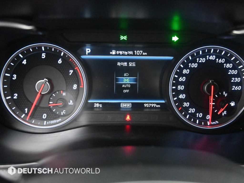 Genesis G70 - Vista 10
