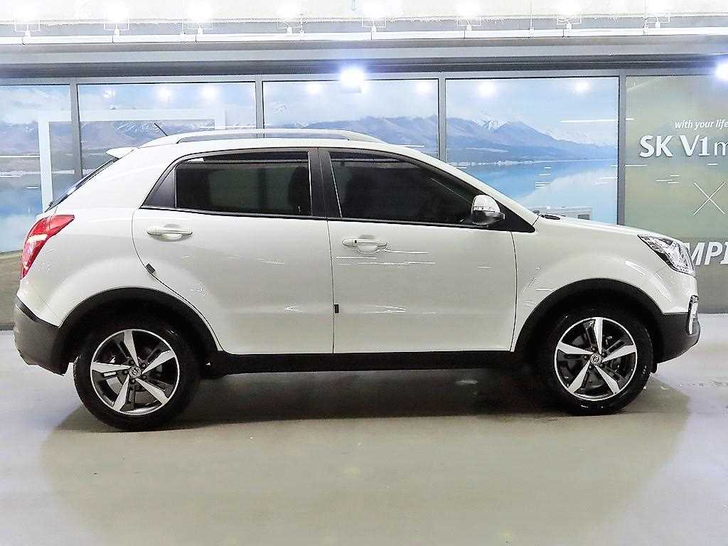 Ssangyong Korando - Vista 3