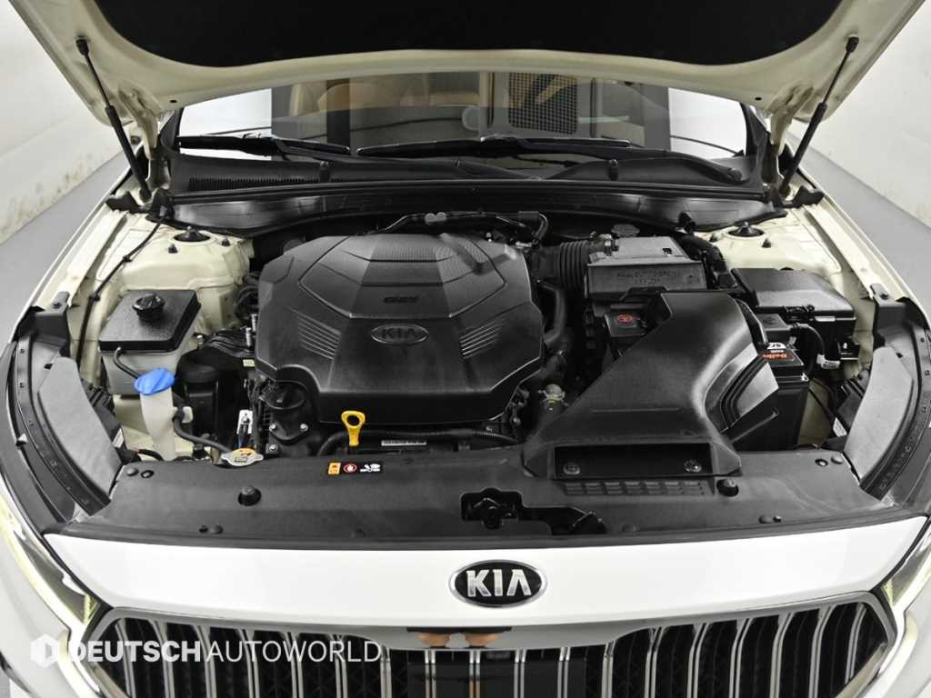 KIA K7 - Vista 8
