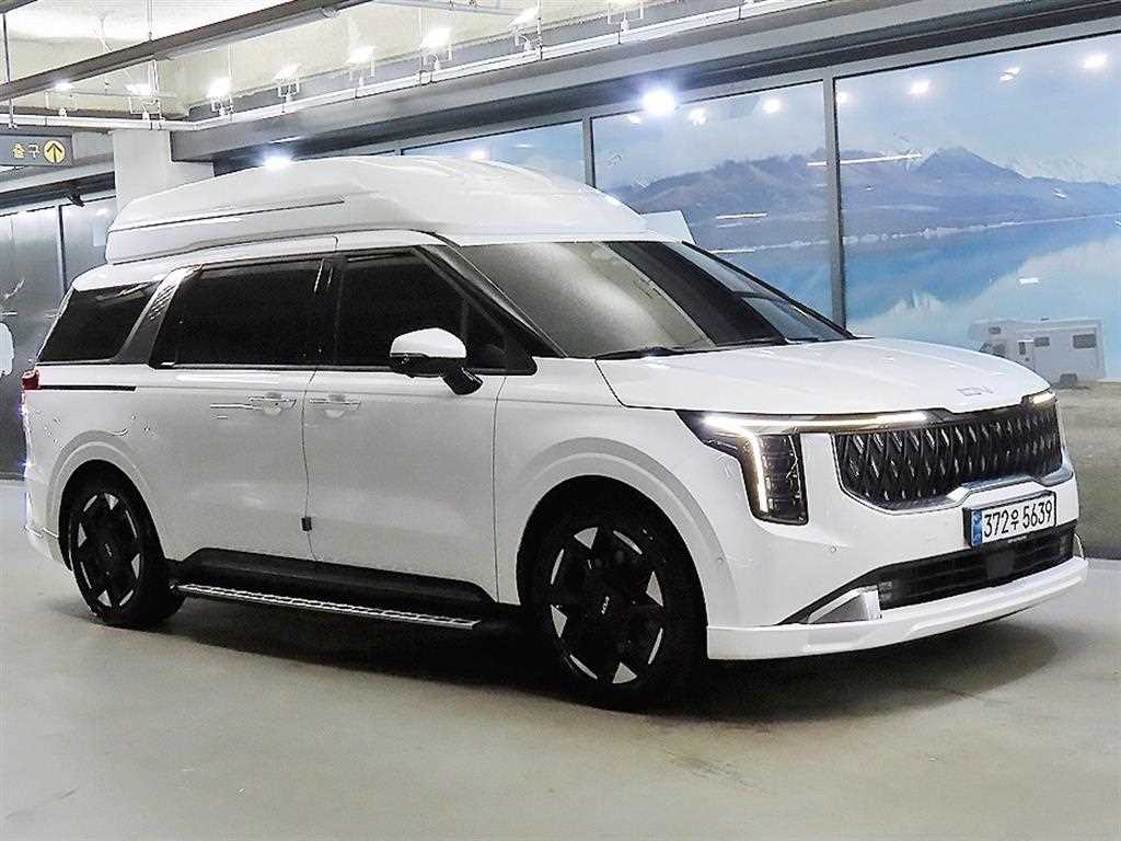 KIA Carnival 2025 Blanco - Importación desde Corea - HF Imports Iquique - Foto 1