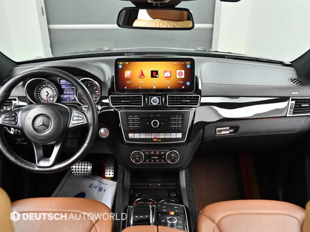 Mercedes Benz GLS Class - Vista 9