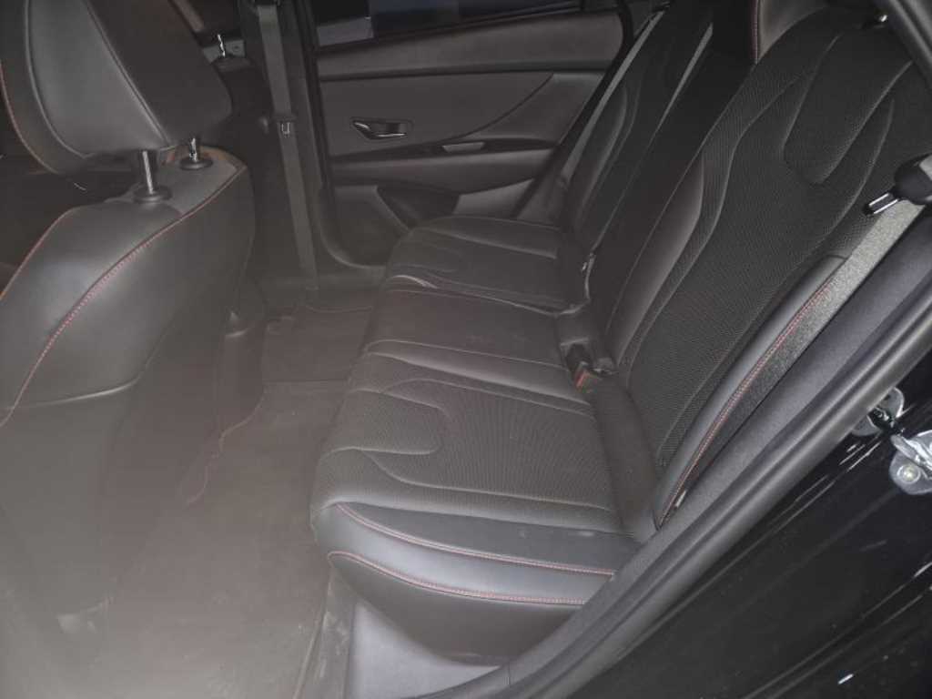 HYUNDAI Avante 2020 Negro - Importación desde Corea - HF Imports Iquique - Foto 17