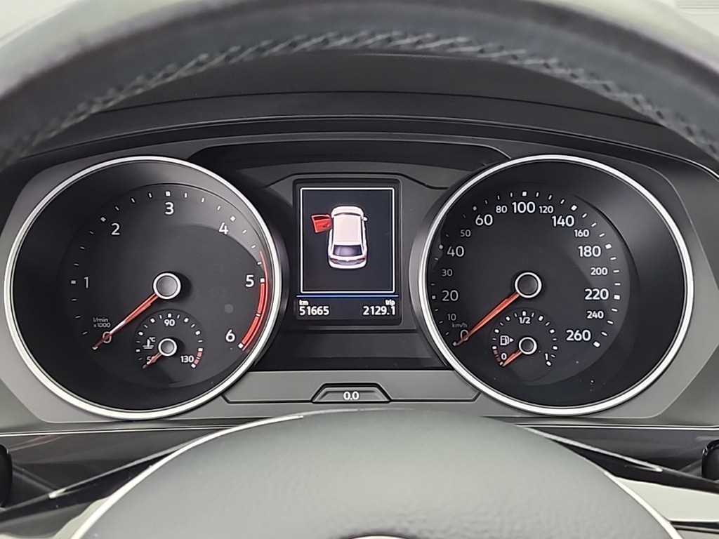 Volkswagen Tiguan - Vista 8