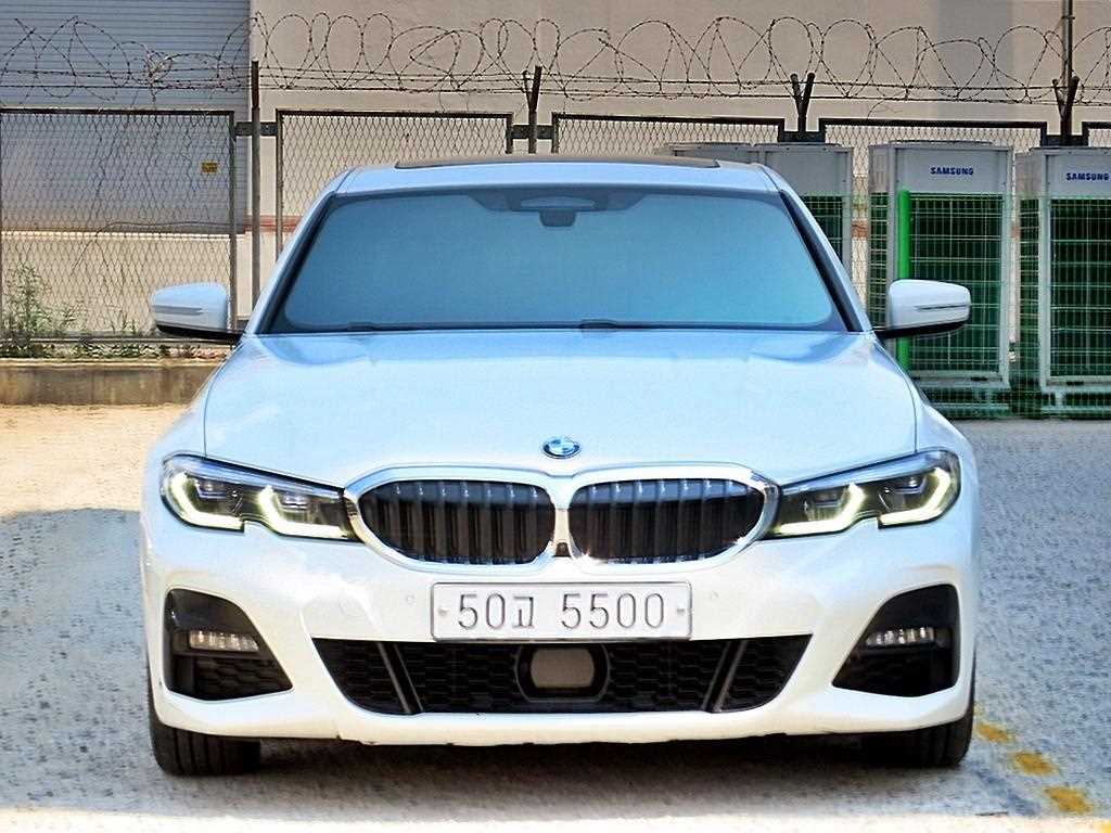 BMW 3 series 2019 Blanco - Importación desde Corea - HF Imports Iquique - Foto 1