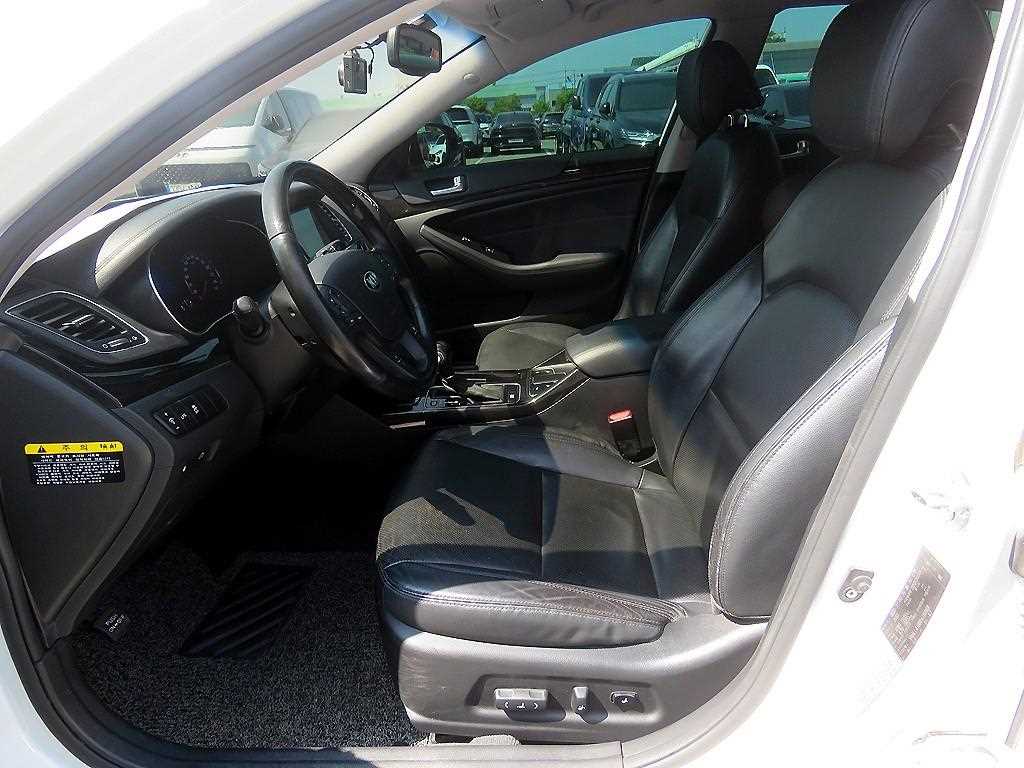 KIA K7 - Vista 7