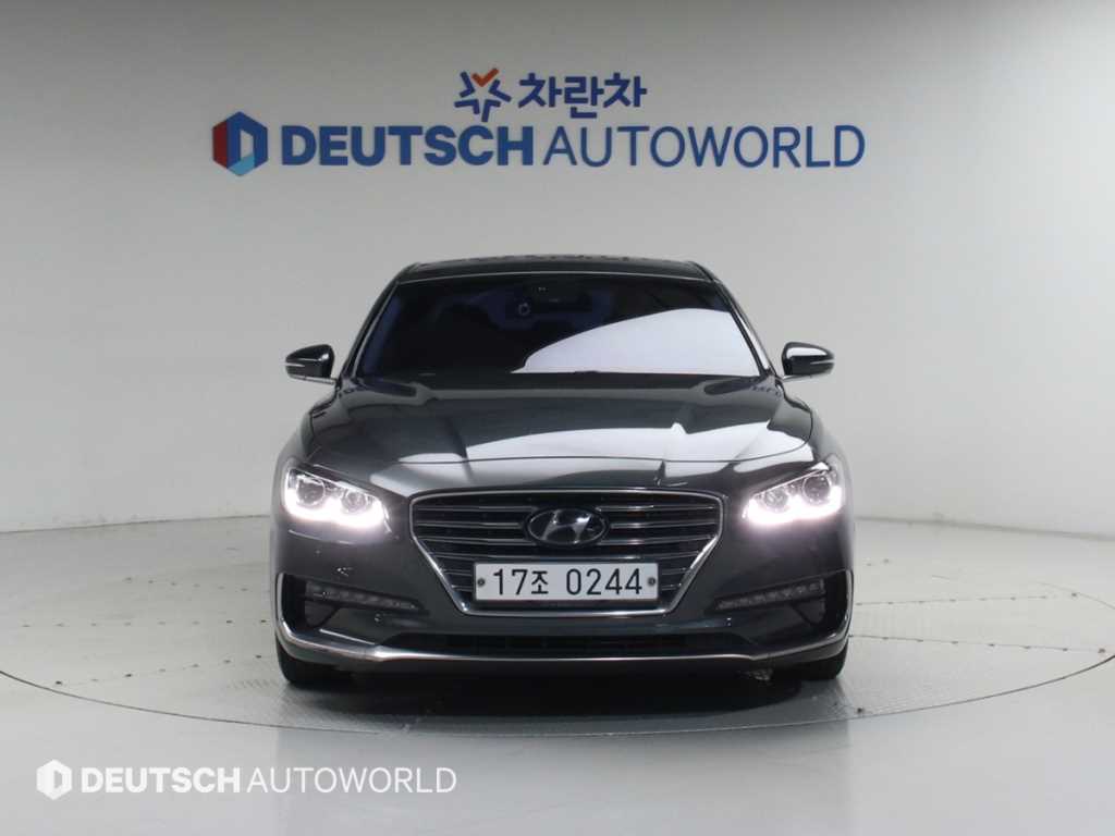 HYUNDAI Grandeur - Vista 3