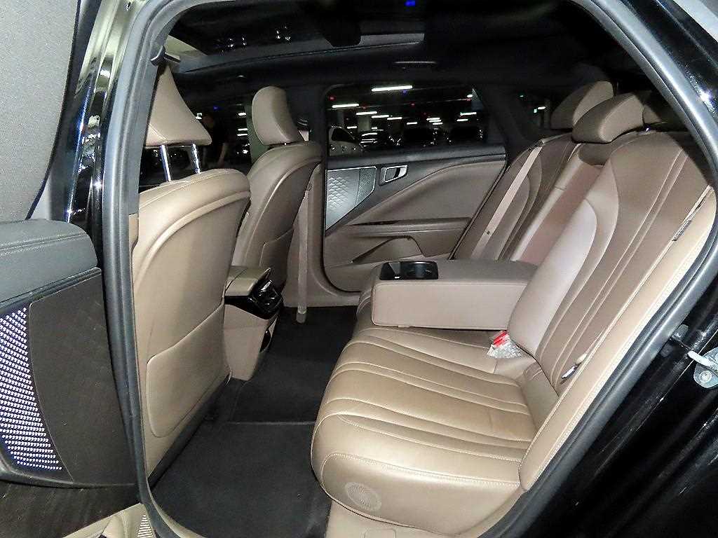 KIA K8 - Vista 9