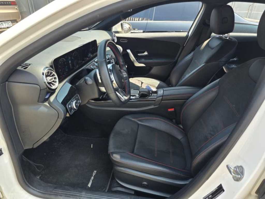 Mercedes Benz A Class - Vista 3