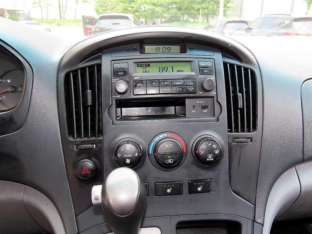 HYUNDAI Starex 2015 Gris - Importación desde Corea - HF Imports Iquique - Foto 15