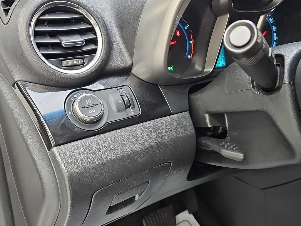 Chevrolet Orlando 2012 Blanco - Importación desde Corea - HF Imports Iquique - Foto 18