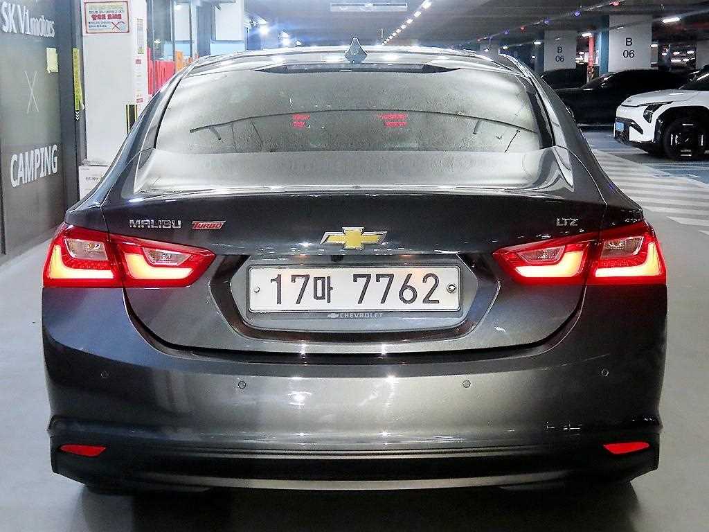 Chevrolet Malibu - Vista 7