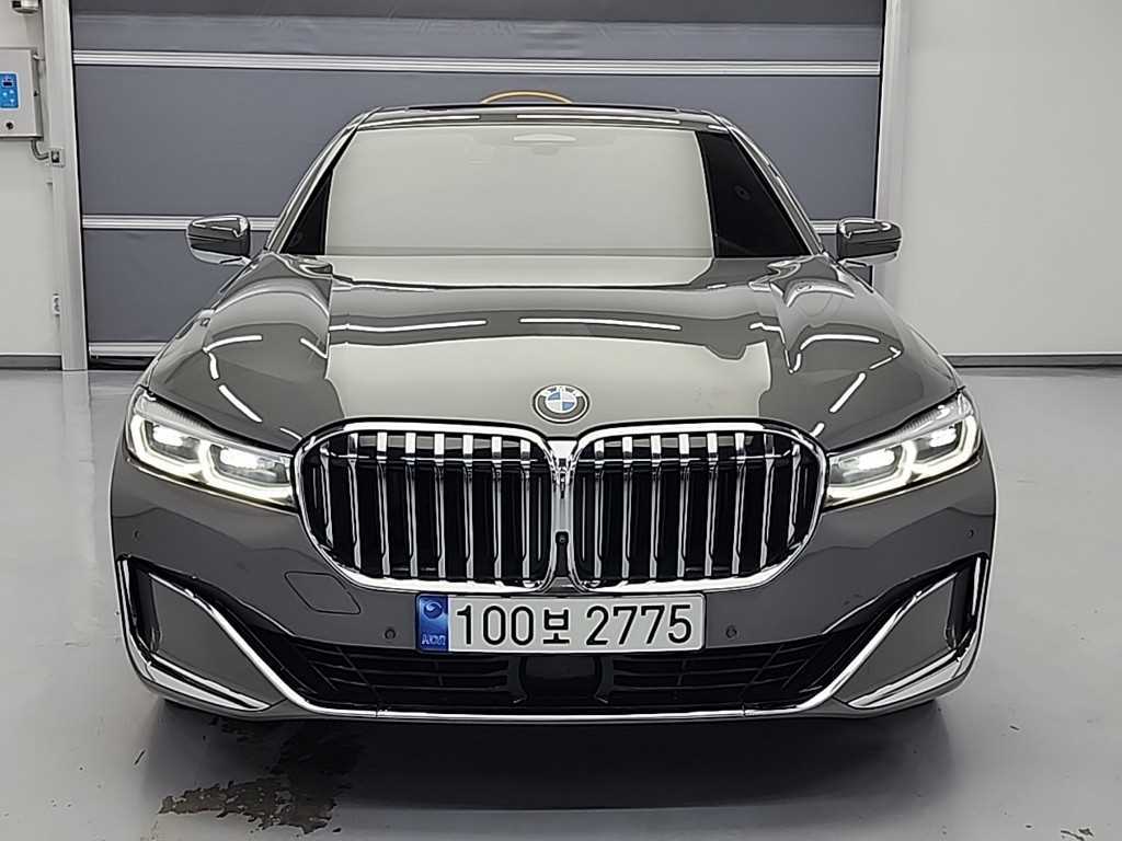 BMW 7 Series - Vista 2