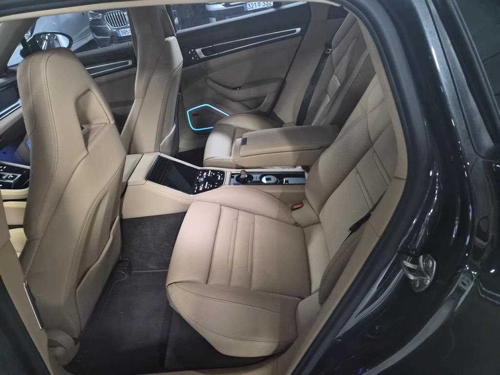 Porsche Panamera 2023 Gris - Importación desde Corea - HF Imports Iquique - Foto 16
