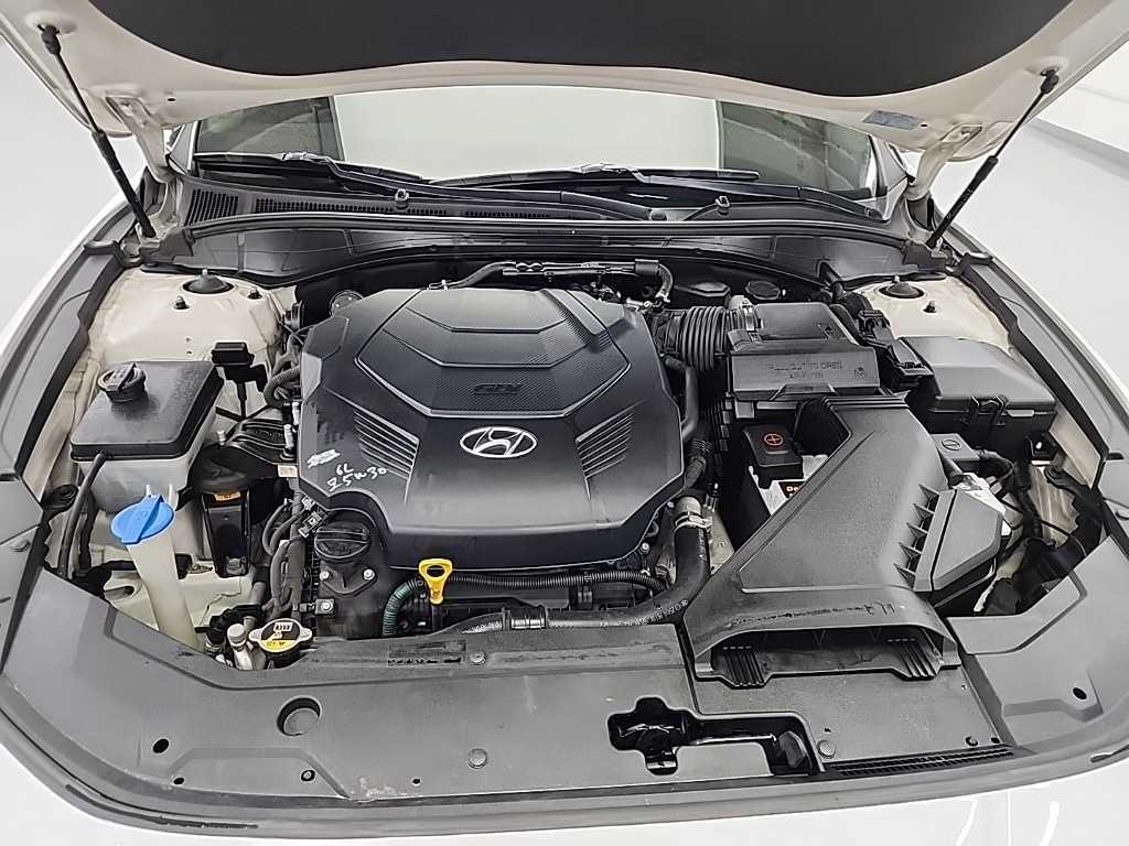 HYUNDAI Grandeur - Vista 7
